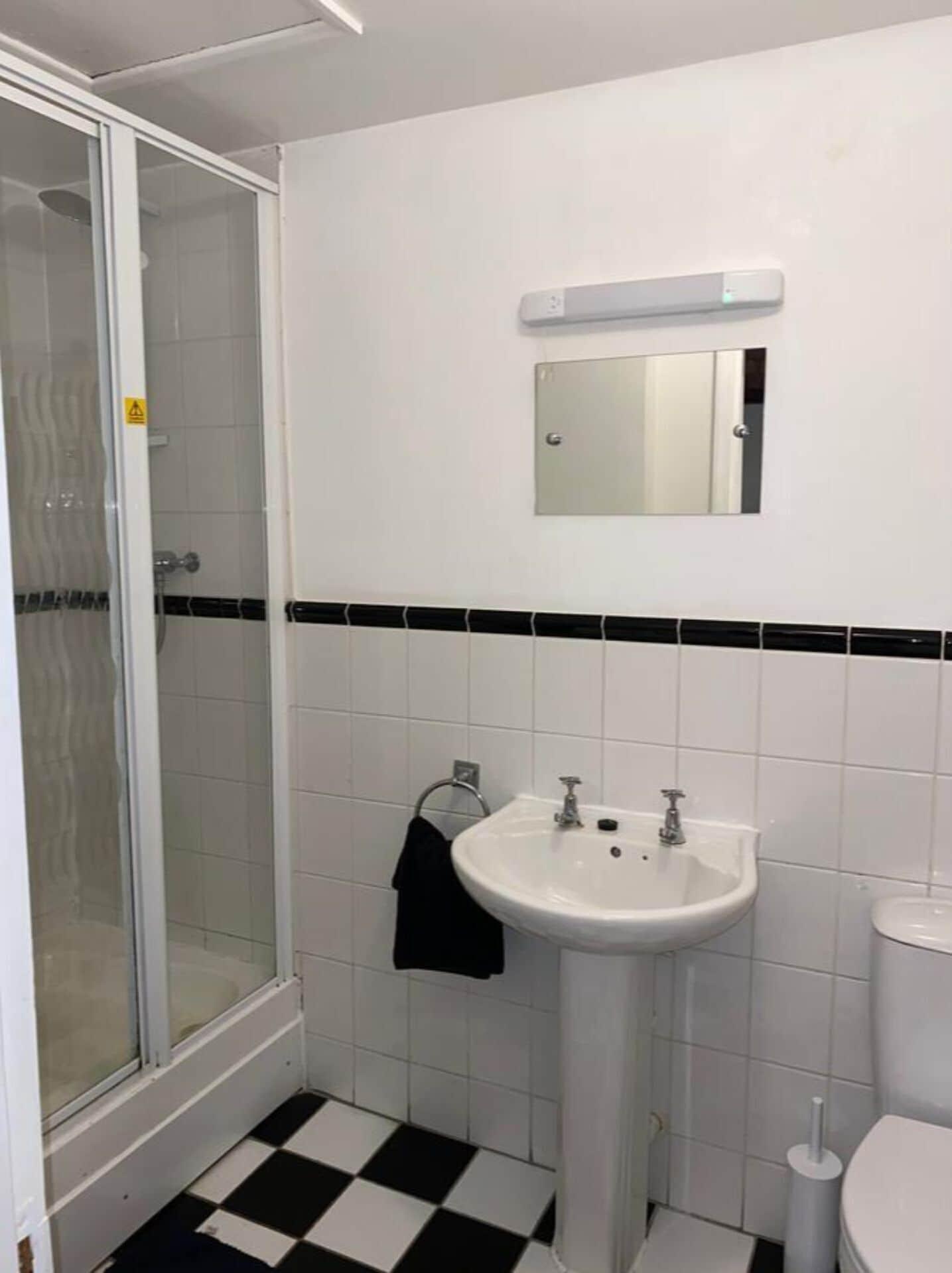Arms Hotel 4*
